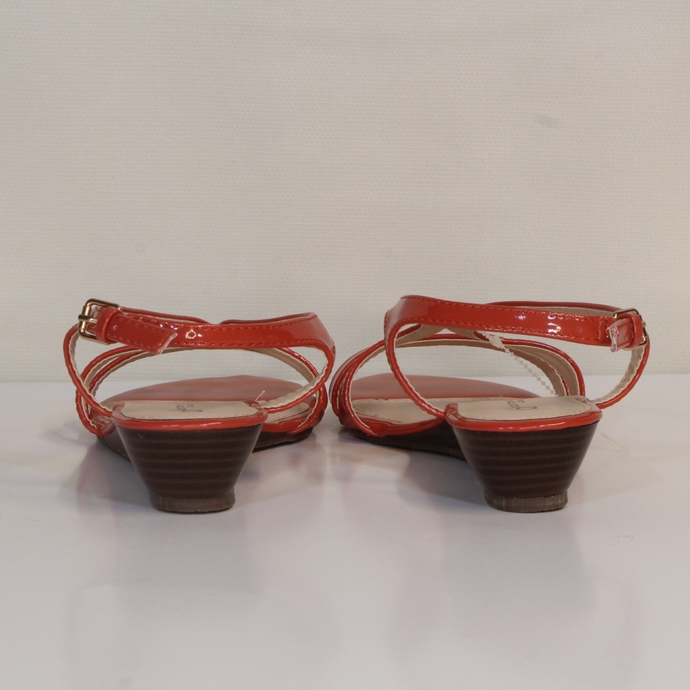 Boston Design Studio Spiced Coral Patent Leather Curve Strap Sandal NWT - Picture 8 of 12